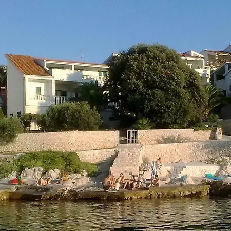 Razanj 4253c * Rogoznica (Sibenik-Knin)